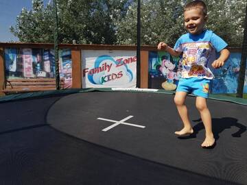 Фотографии Гостевой дом Pensiunea Family Zone г. Roşiori de Vede (Румыния) №4 Фото Гостевой дом Pensiunea Family Zone г. Roşiori de Vede 4